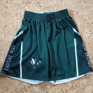 Note Dame Fighting Irish youth size large reversible basketball shorts